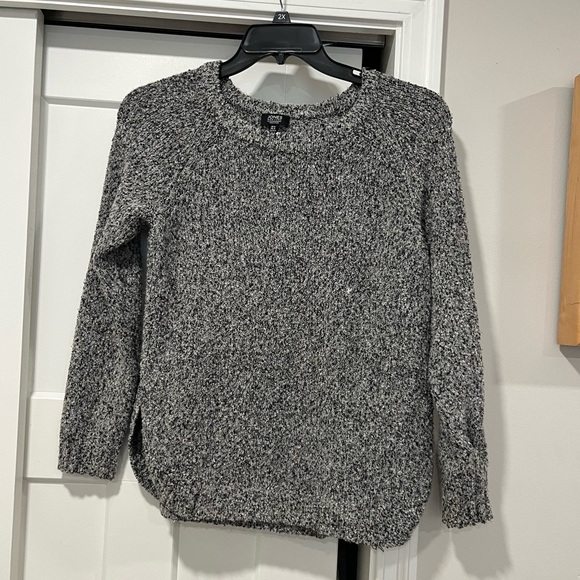 Speckled Sweater - Picture 1 of 4